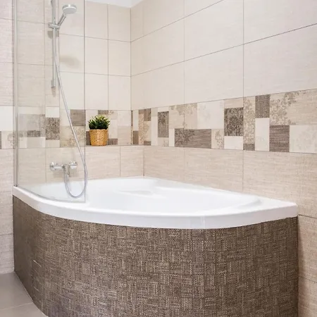 Spacious Duplex D4 * צ'רני דול